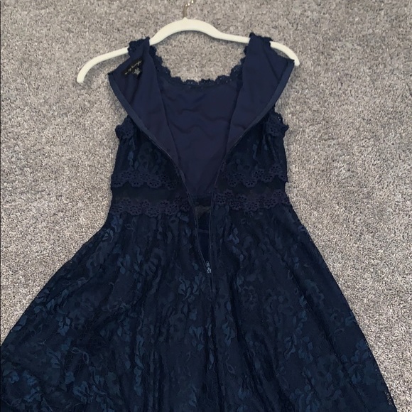 City Triangles Navy Blue Laced Dress - Picture 4 of 5